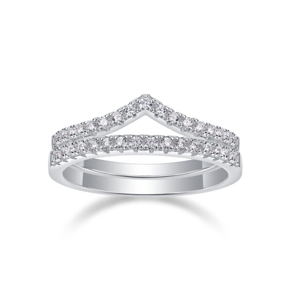 Crown Diamond Ring Luxury And Stylish Moissanite Silver Ring