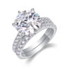 Arrange Large Diamond Rings Luxuriously And Fashionably Set With Moissanite Silver Rings